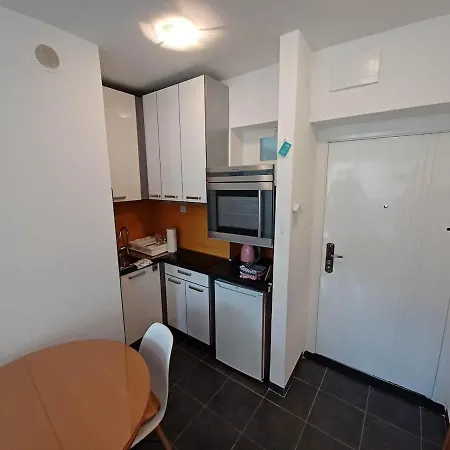 Apartment Central Studio Omis
